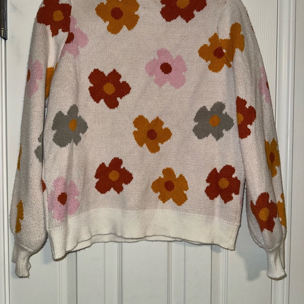 Floral Patterned Women's Sweater - Picture 3 of 5